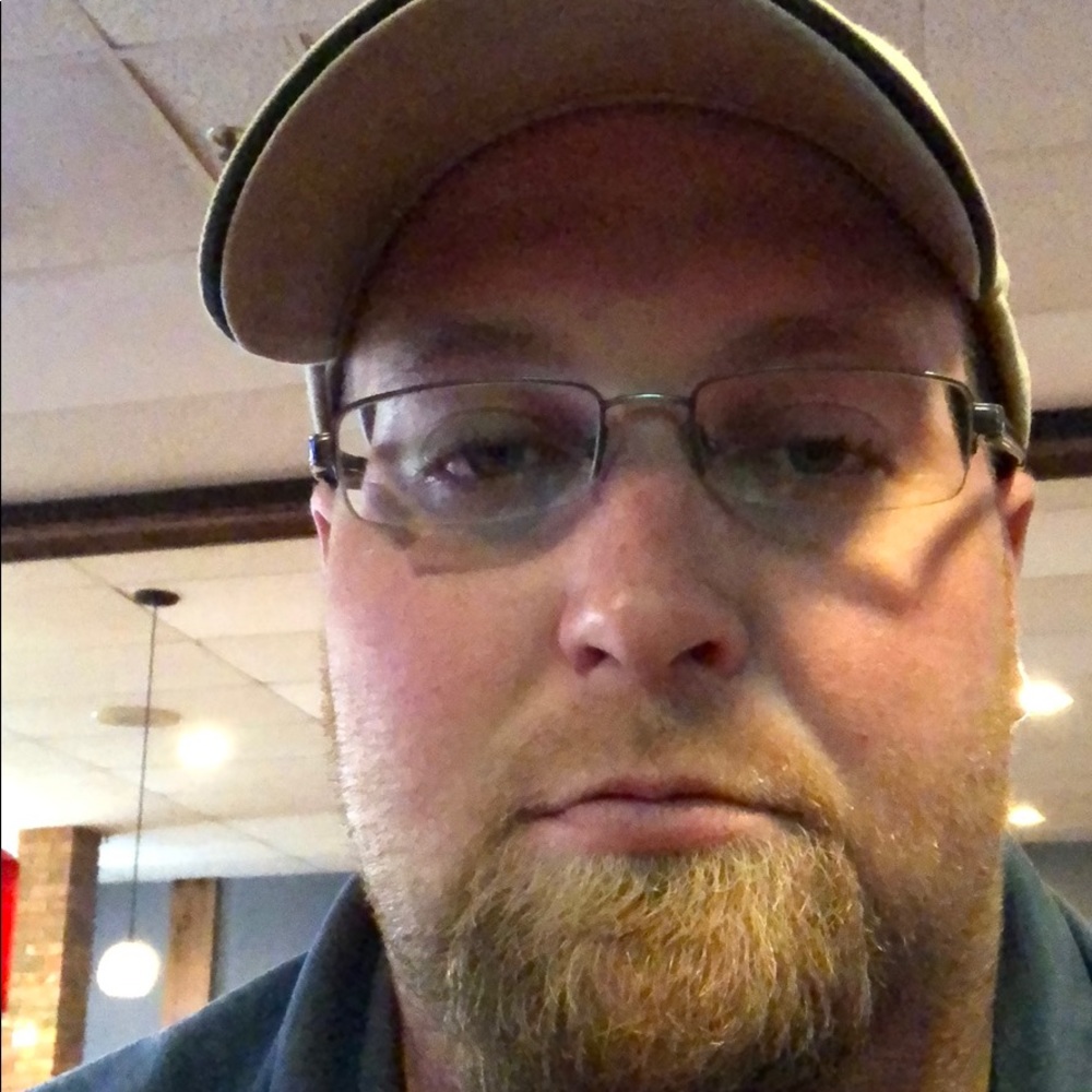 Meet your Posher, Josh